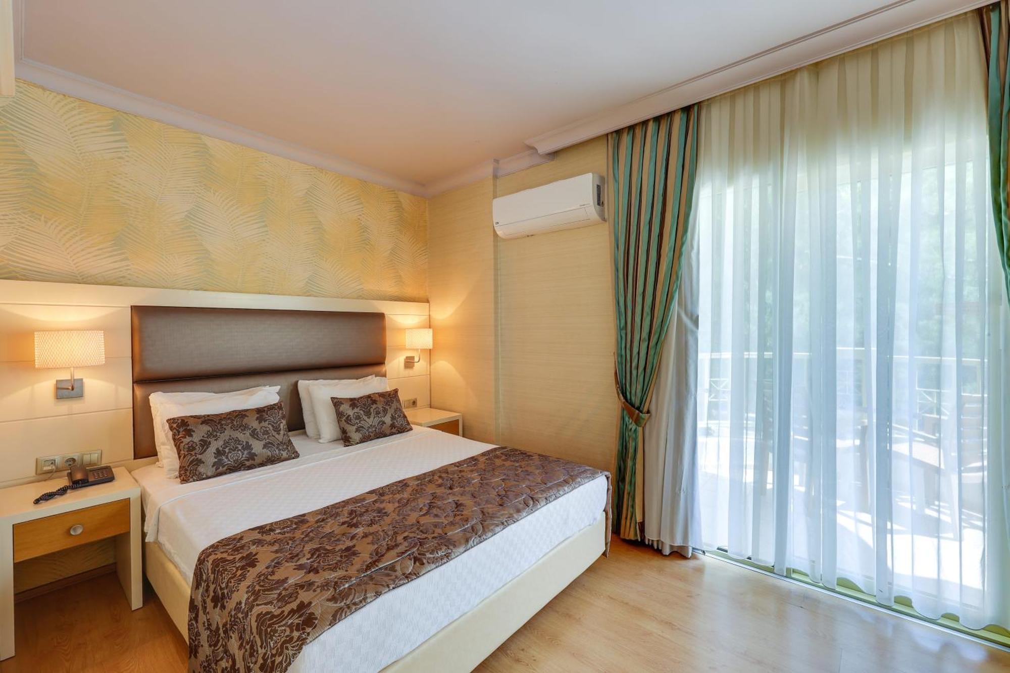 Grand Hotel Faros Мармарис Екстер'єр фото